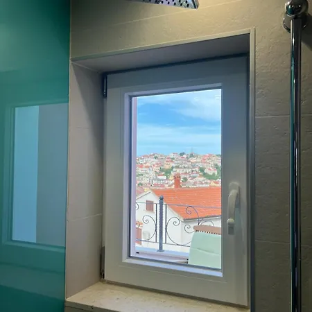 Apartment Captain's Escape - View *