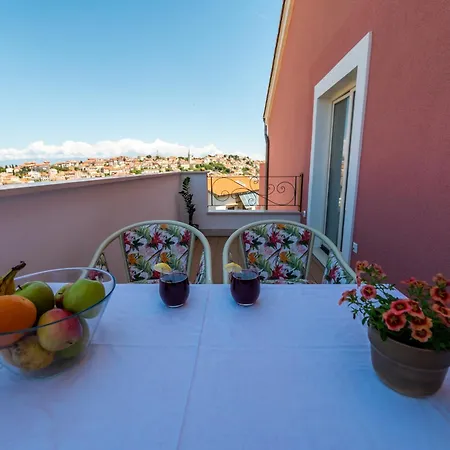 Captain's Escape - View Apartment Mali Losinj